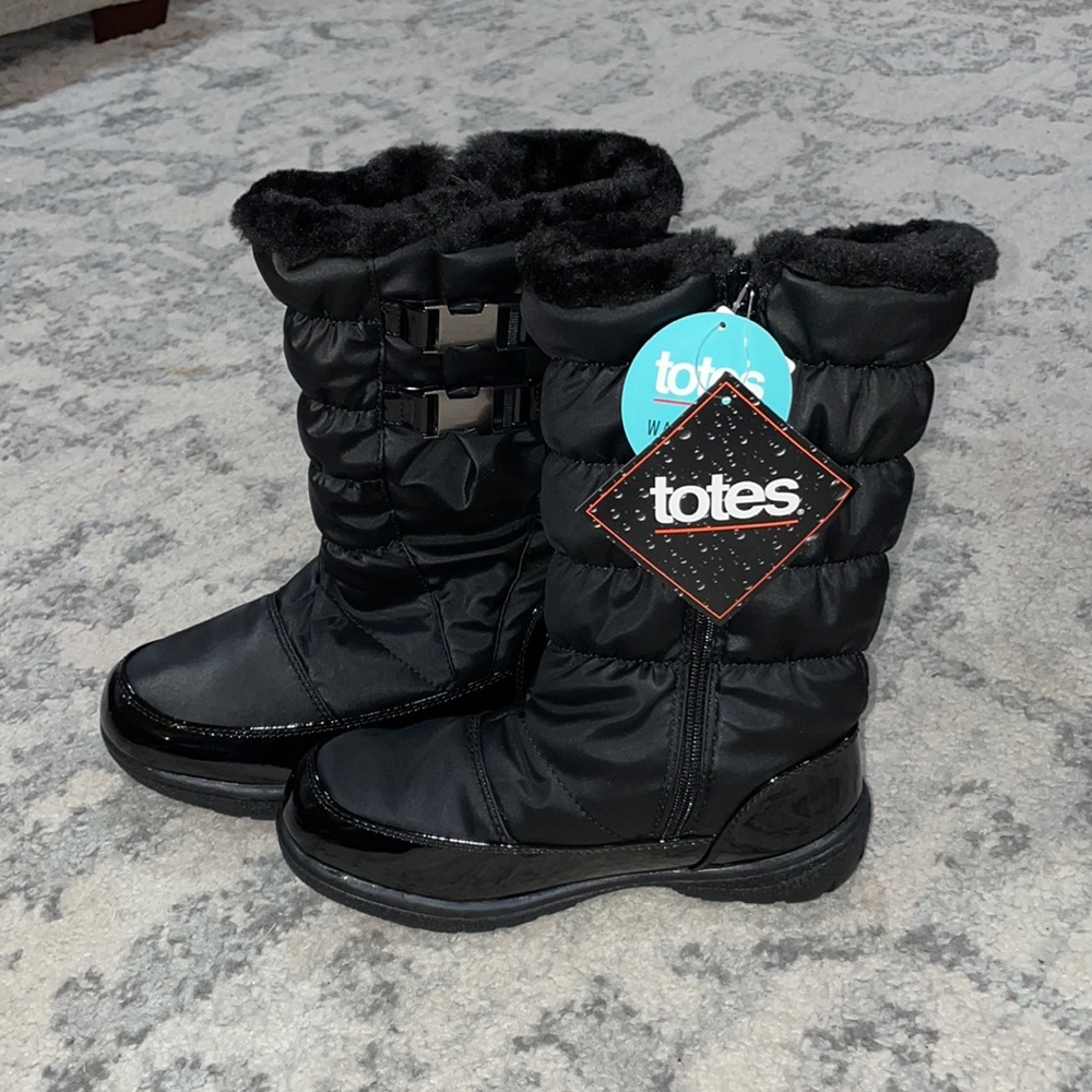 Totes Boots